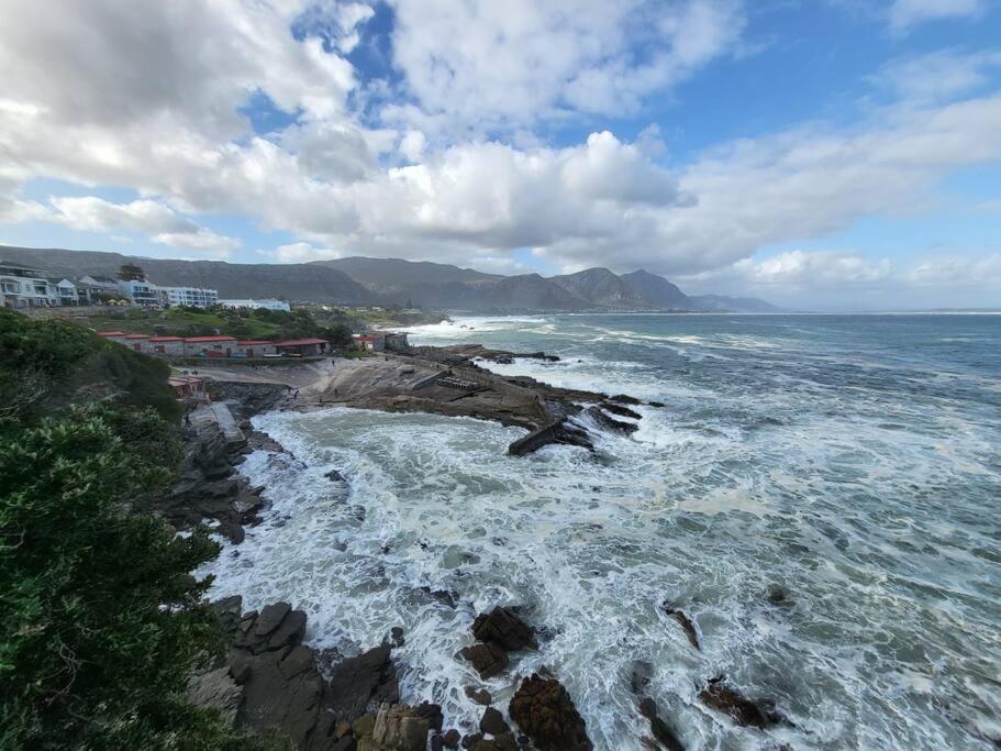 *Self-Check In - Whale Watching Paradise -Central* Hermanus Exteriér fotografie